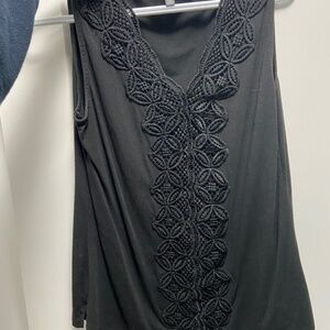 89th &Madison Black sleeveless V Neck with Lace detail